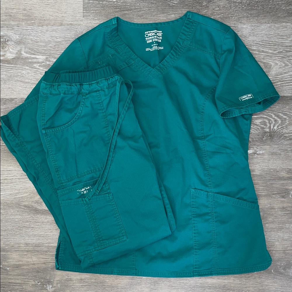 Cherokee Women's Jade Short Sleeve Top/Bottoms (scrub set)